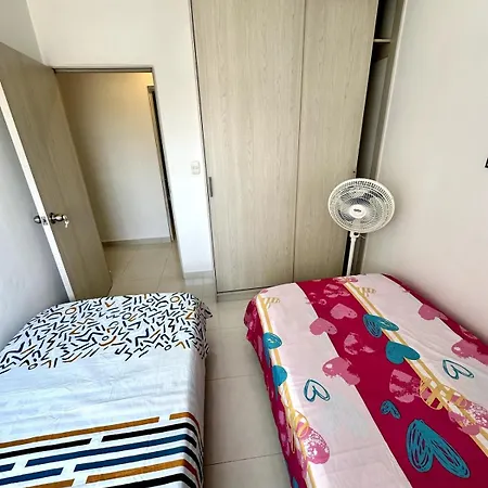 Julius Sky 1-swimming Pool And Close To The Apartamento